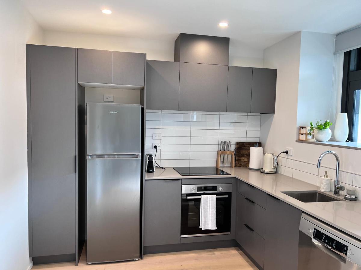 3 Bedroom Apartment In Newmarket โอ๊คแลนด์ ภายนอก รูปภาพ
