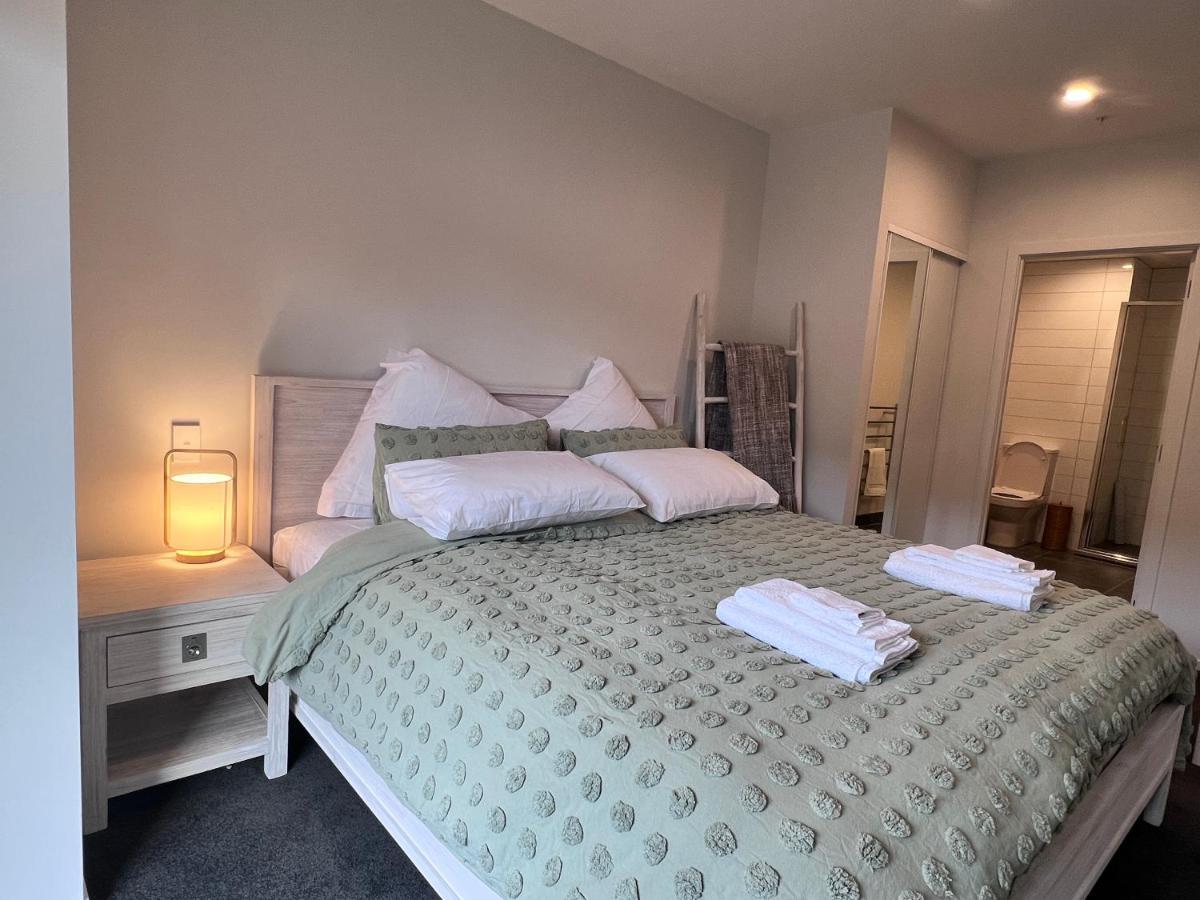 3 Bedroom Apartment In Newmarket โอ๊คแลนด์ ภายนอก รูปภาพ