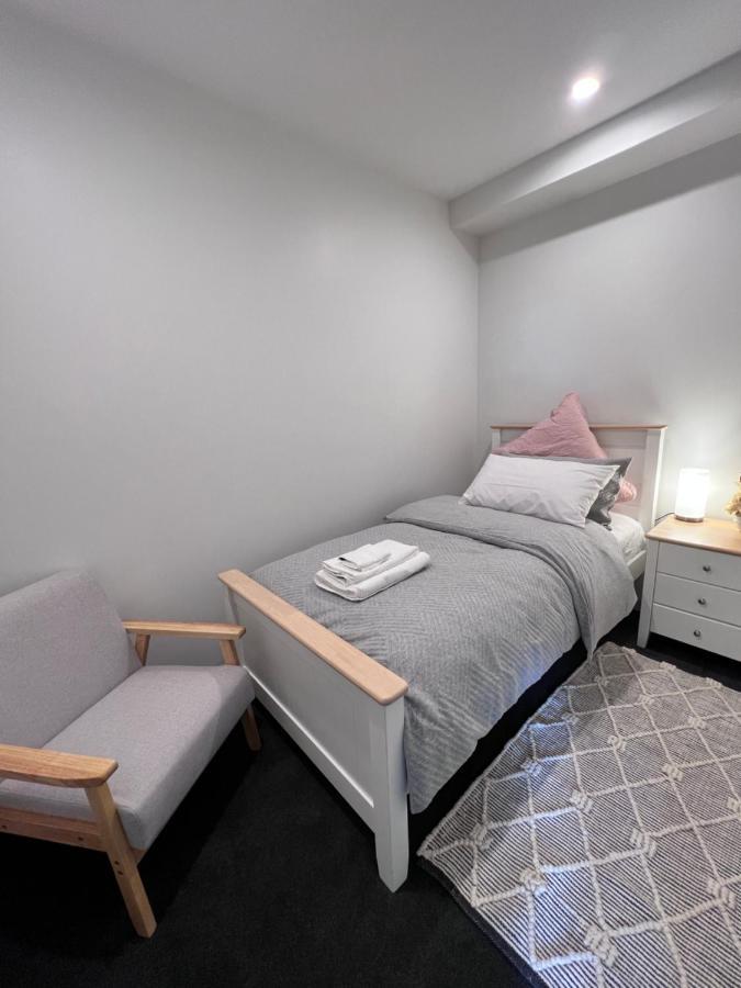 3 Bedroom Apartment In Newmarket โอ๊คแลนด์ ภายนอก รูปภาพ